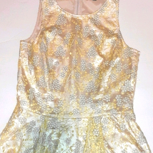 Alex Marie Dress Yellow Silverish Brocade Asymmetrical Special Occasion Size 2 - Picture 1 of 6